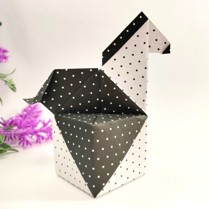 Year of the Horse Box 31-12-2025